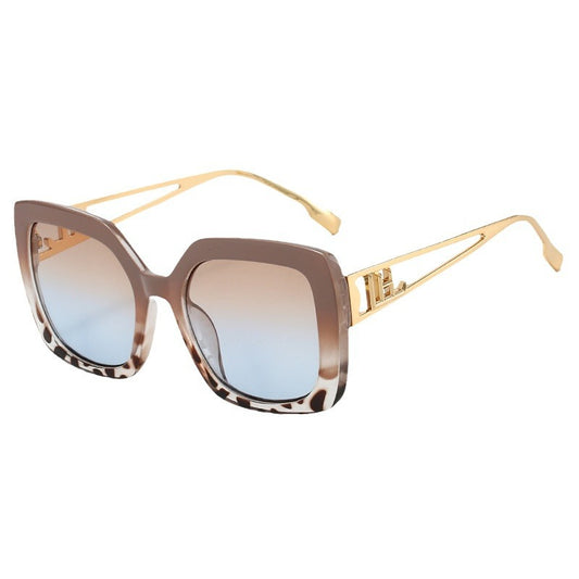 Rich Aunt Shades
