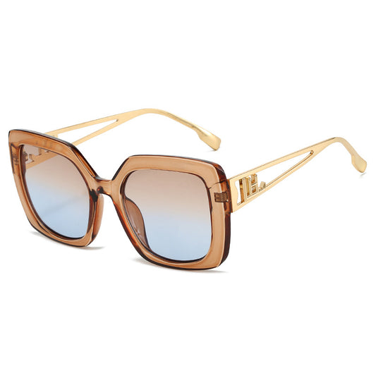 Rich Aunt Shades